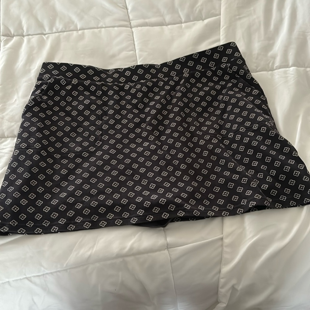Skort
